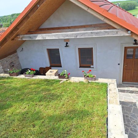 Apartmany Pausram Pouzdrany Habitación foto