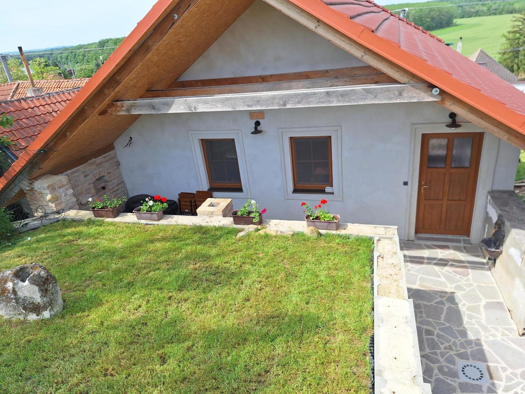Apartmany Pausram Pouzdrany Habitación foto
